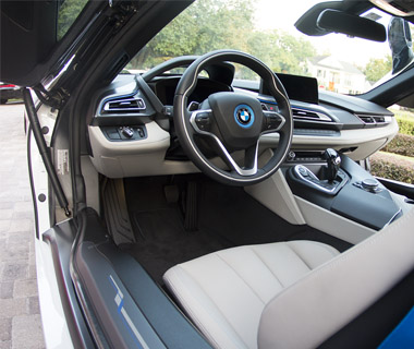 Rent a BMW i8