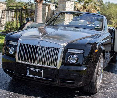 Rent a Rolls Royce Phantom Drophead